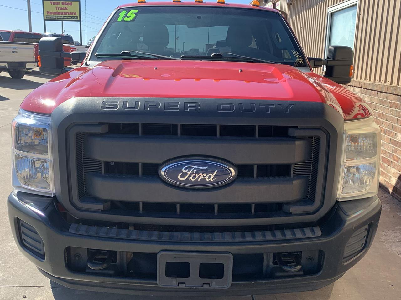 Ford Super Duty F-350 DRW 2WD SuperCab 158" Lariat 2015