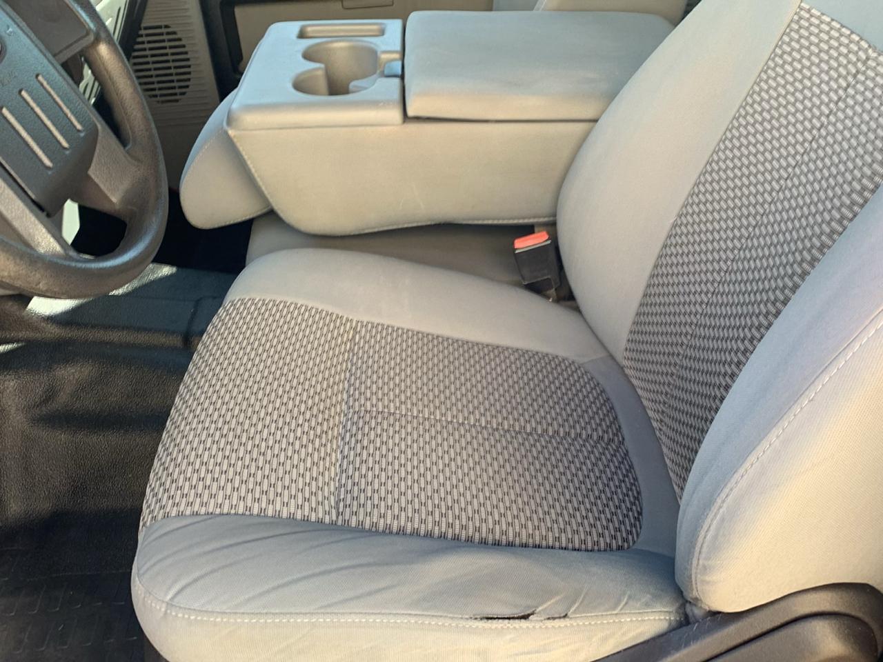 Ford Super Duty F-350 DRW 2WD SuperCab 158" Lariat 2015