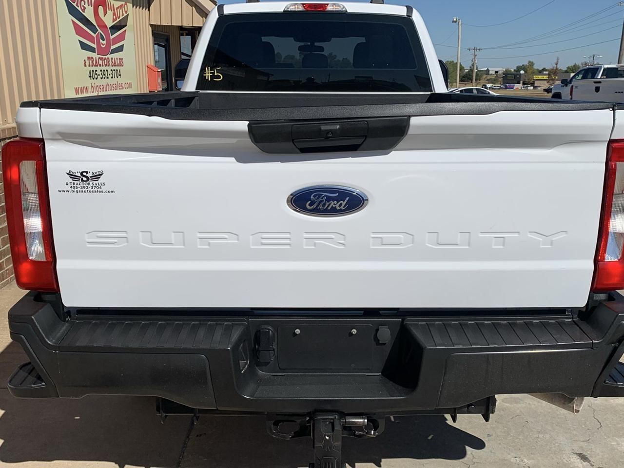 Ford Super Duty F-250 SRW XL 4WD SuperCab 6.75' Box 2024