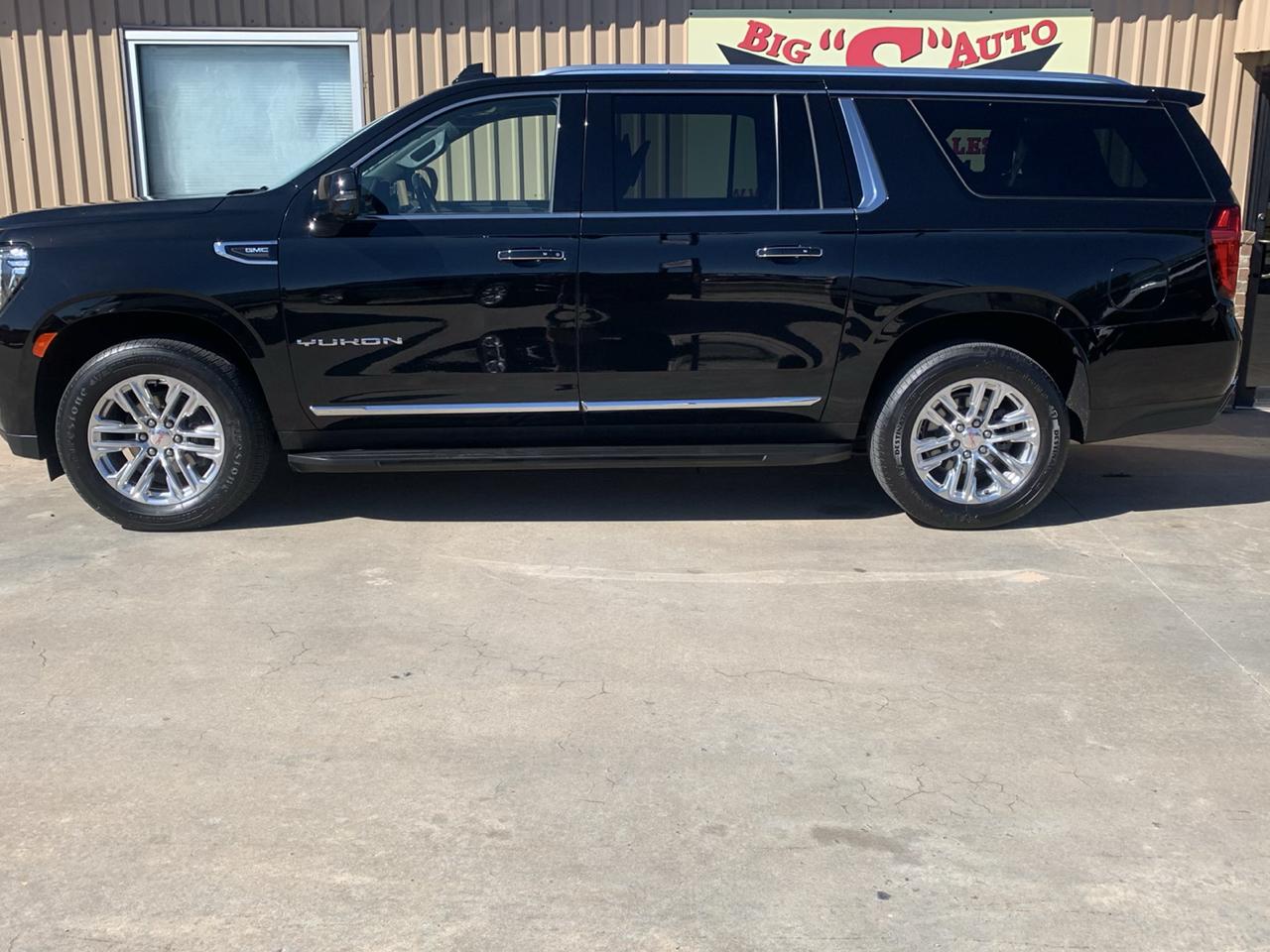 GMC Yukon XL 2WD 4dr SLT 2022