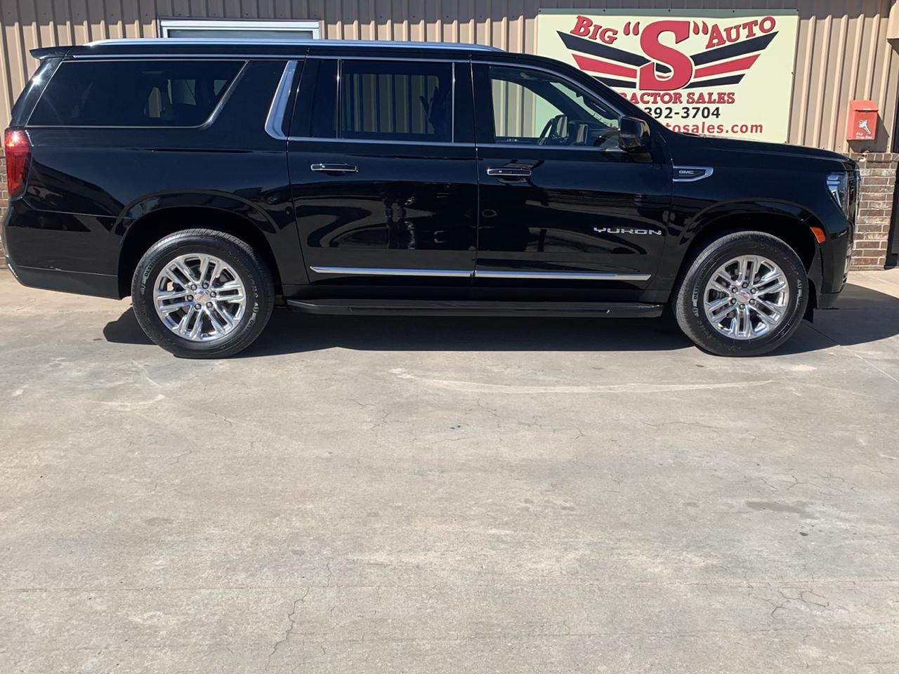 GMC Yukon XL 2WD 4dr SLT 2022