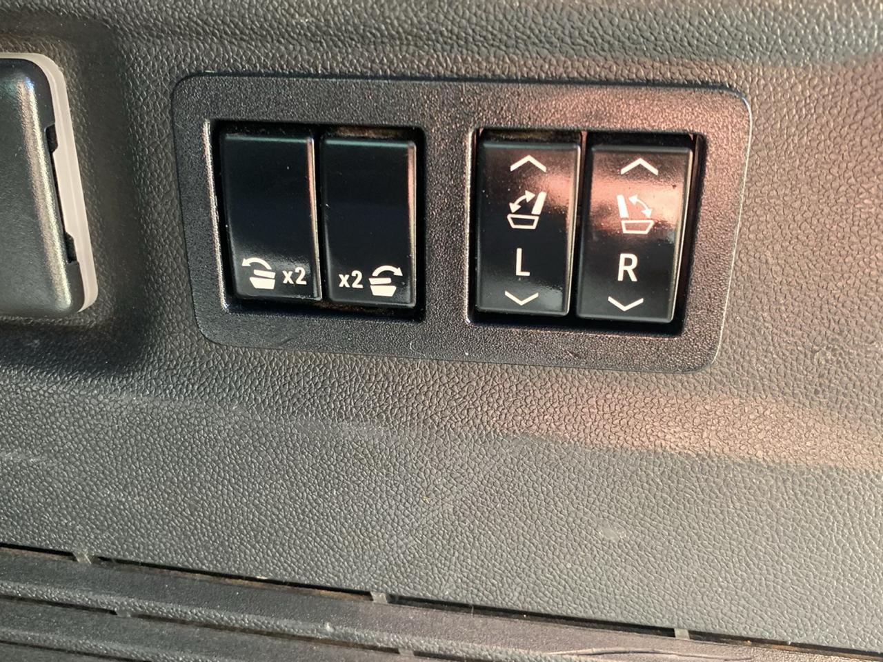 GMC Yukon XL 2WD 4dr SLT 2022