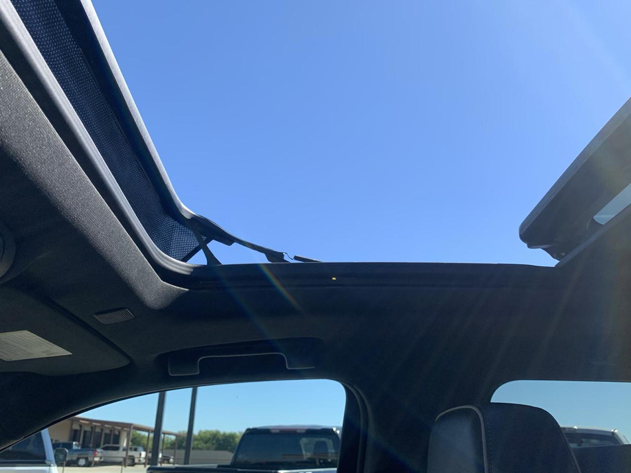 GMC Yukon XL 2WD 4dr SLT 2022
