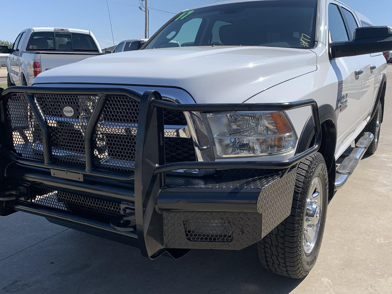 RAM 2500 SLT 4x4 Crew Cab 6'4" Box 2017