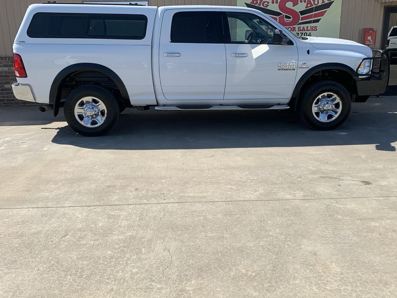 RAM 2500 SLT 4x4 Crew Cab 6'4" Box 2017