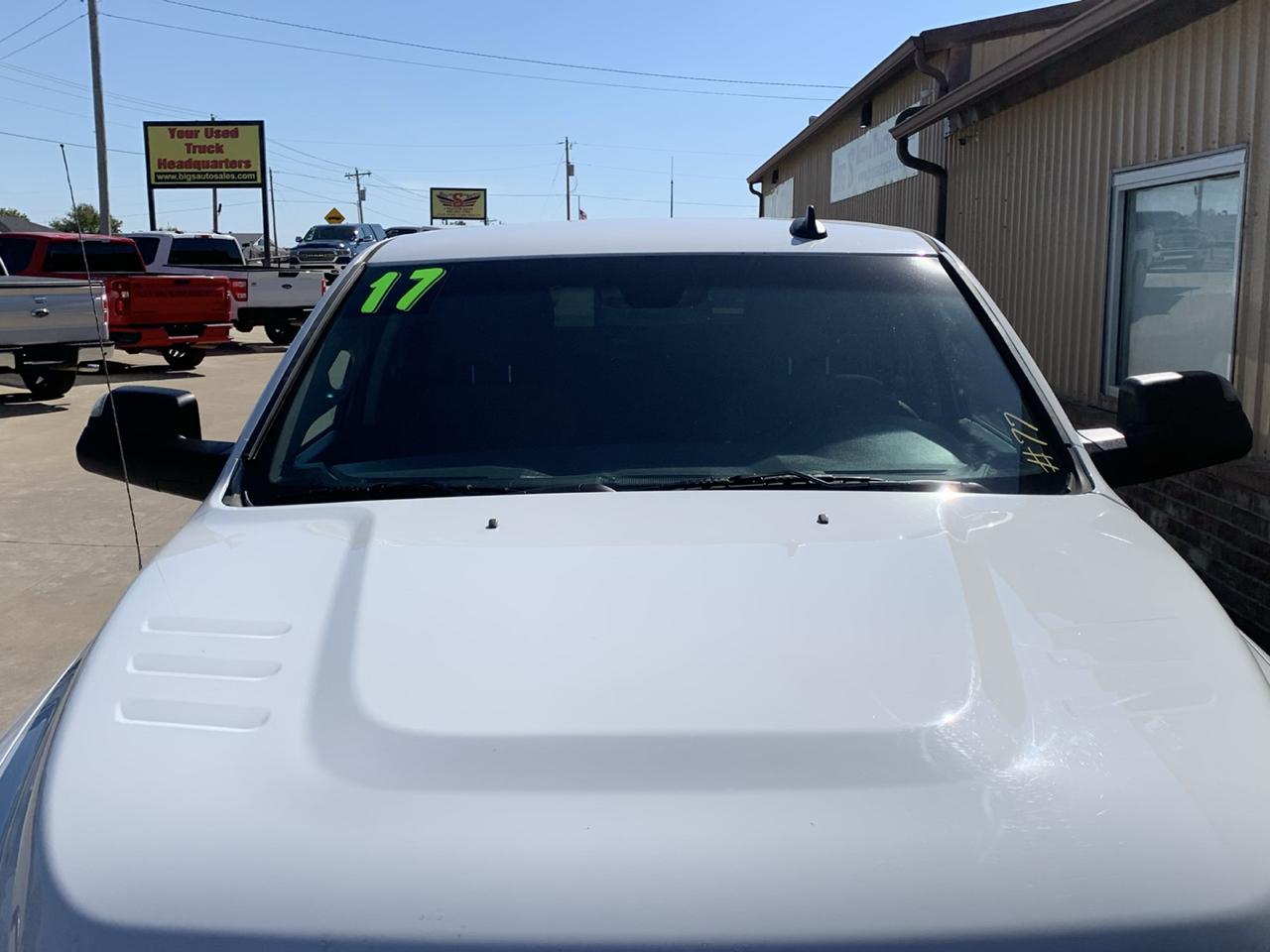RAM 2500 SLT 4x4 Crew Cab 6'4" Box 2017