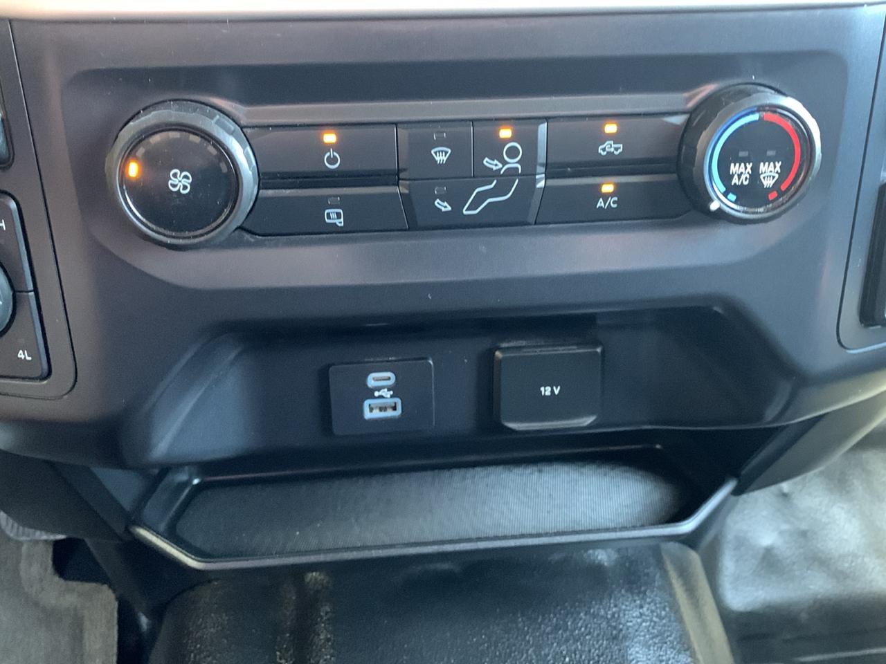 Ford F-150 4WD SuperCab 145" XL 2021