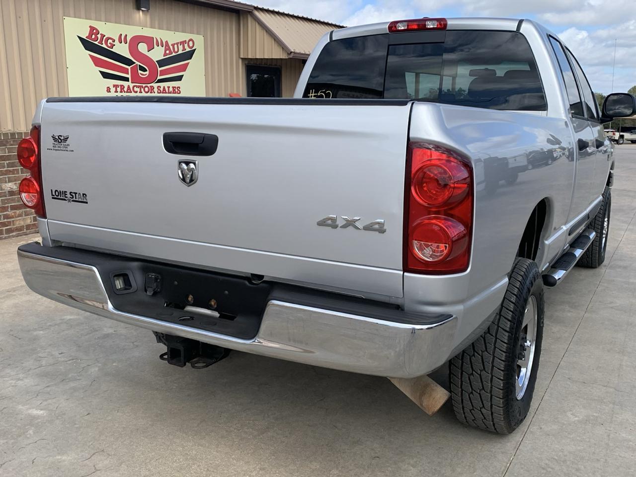 Dodge Ram 2500 4WD Quad Cab 140.5" SLT 2007