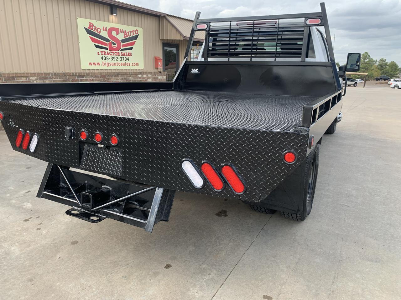 Chevrolet Silverado 3500HD CC 2WD Crew Cab 177" WB, 60" CA Work Truck 2022