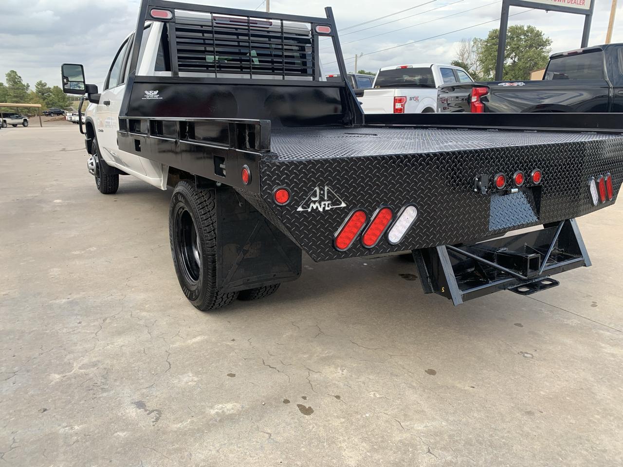 Chevrolet Silverado 3500HD CC 2WD Crew Cab 177" WB, 60" CA Work Truck 2022