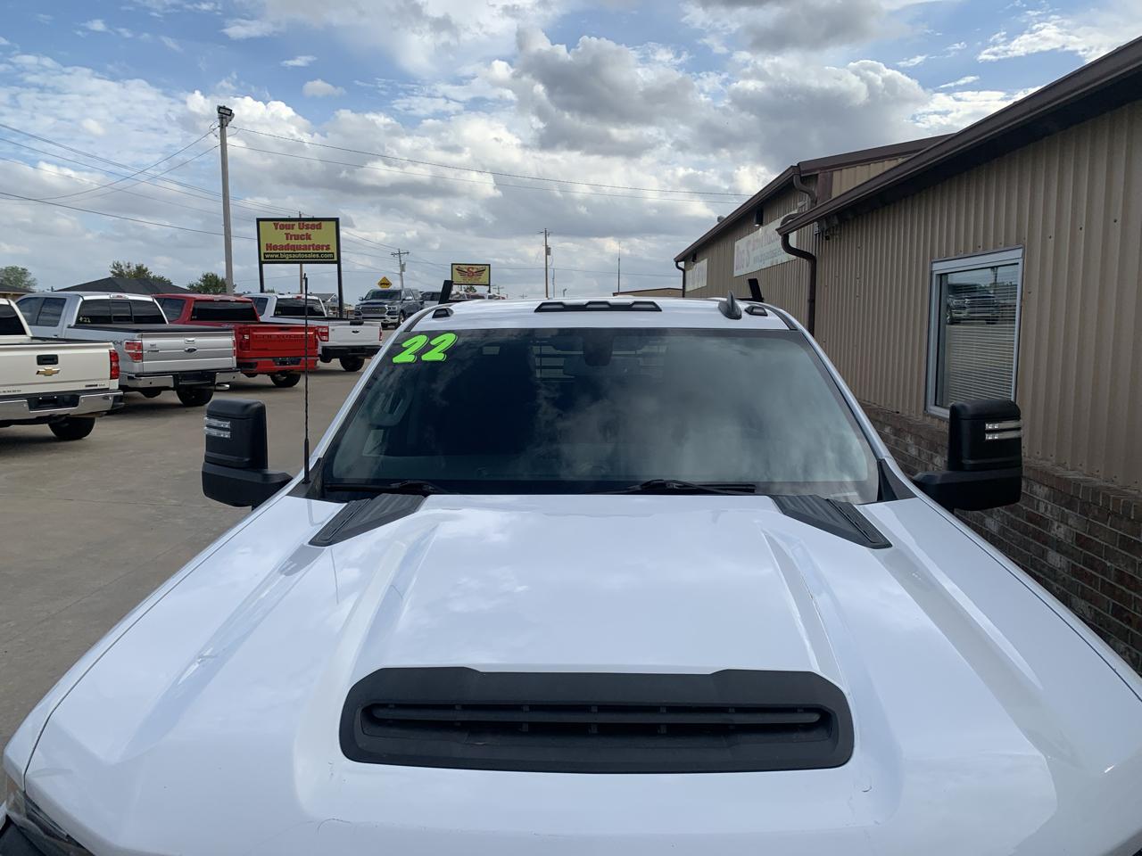 Chevrolet Silverado 3500HD CC 2WD Crew Cab 177" WB, 60" CA Work Truck 2022