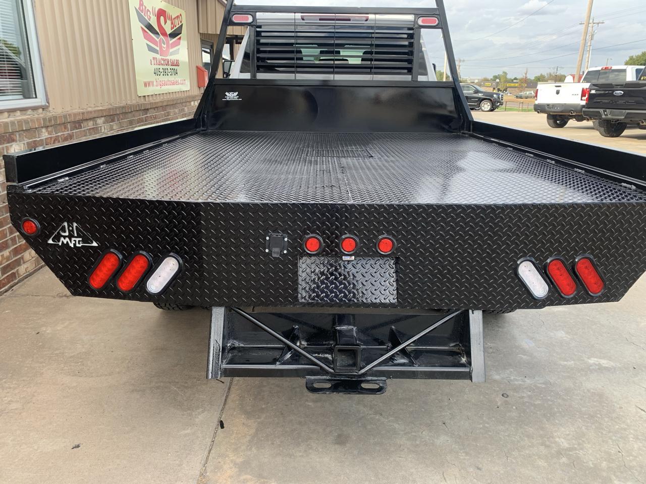 Chevrolet Silverado 3500HD CC 2WD Crew Cab 177" WB, 60" CA Work Truck 2022