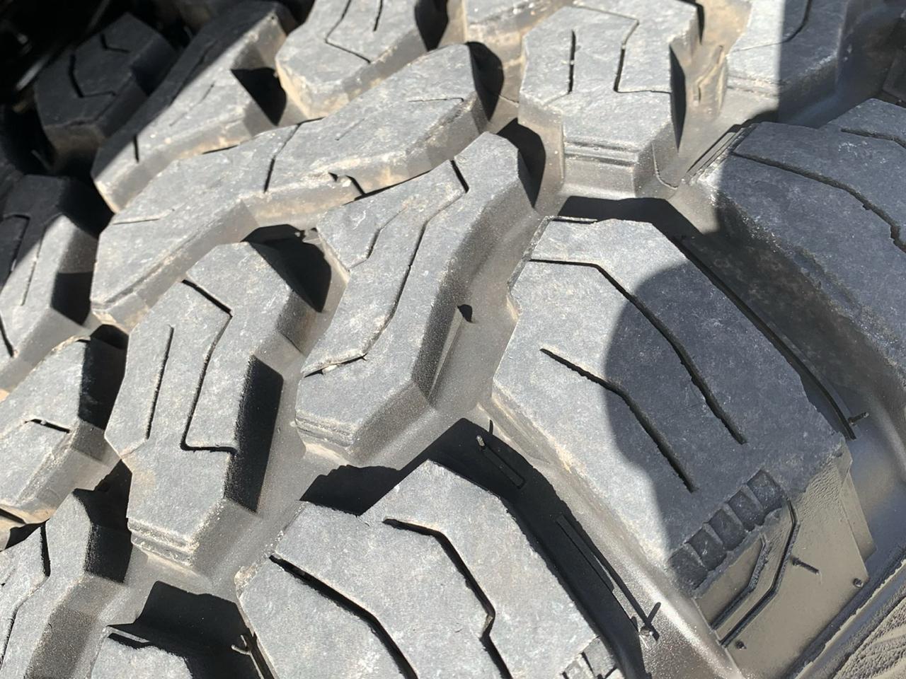 Ford F-150 4WD SuperCrew 145" Platinum 2018