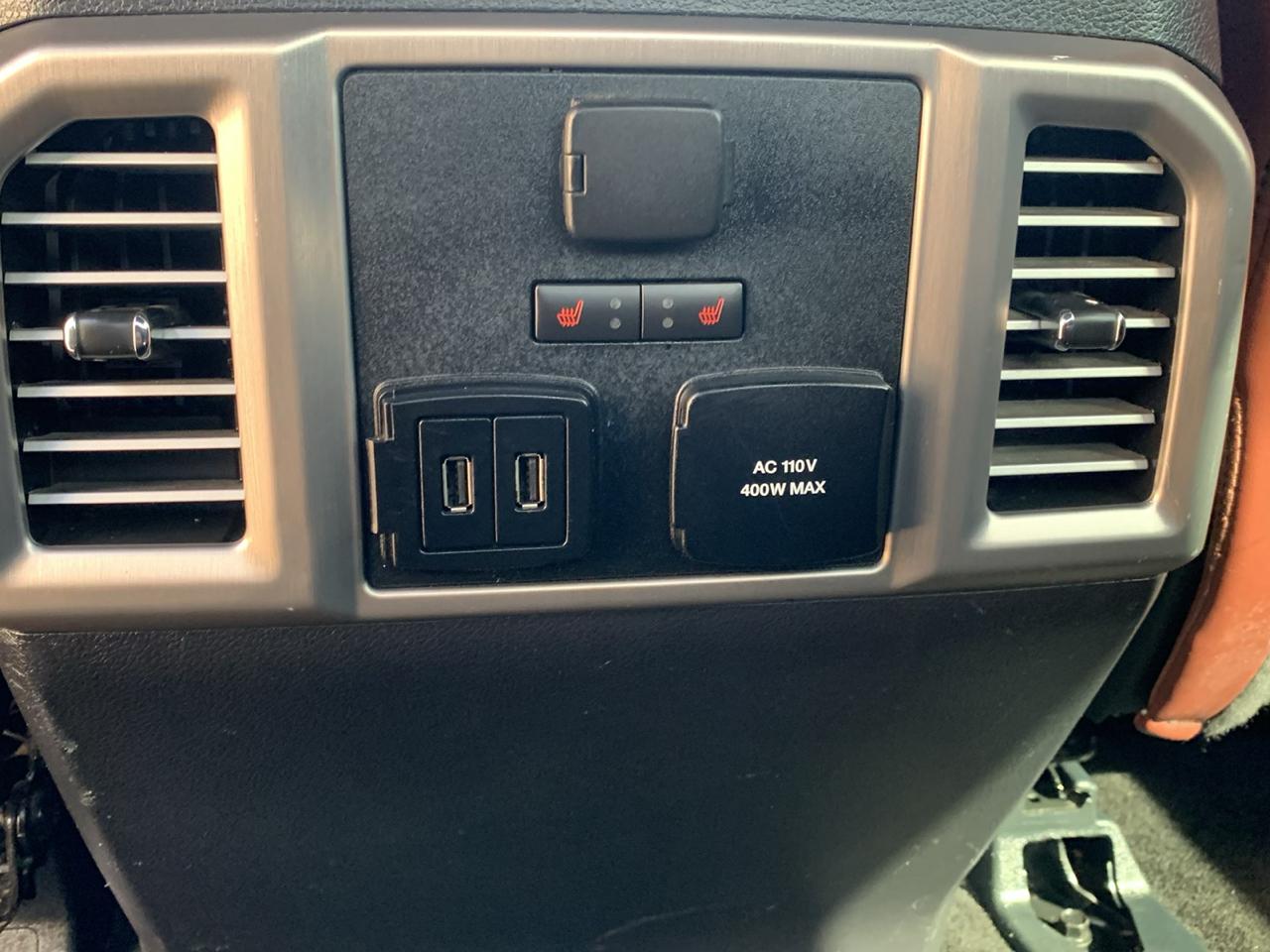 Ford F-150 4WD SuperCrew 145" Platinum 2018