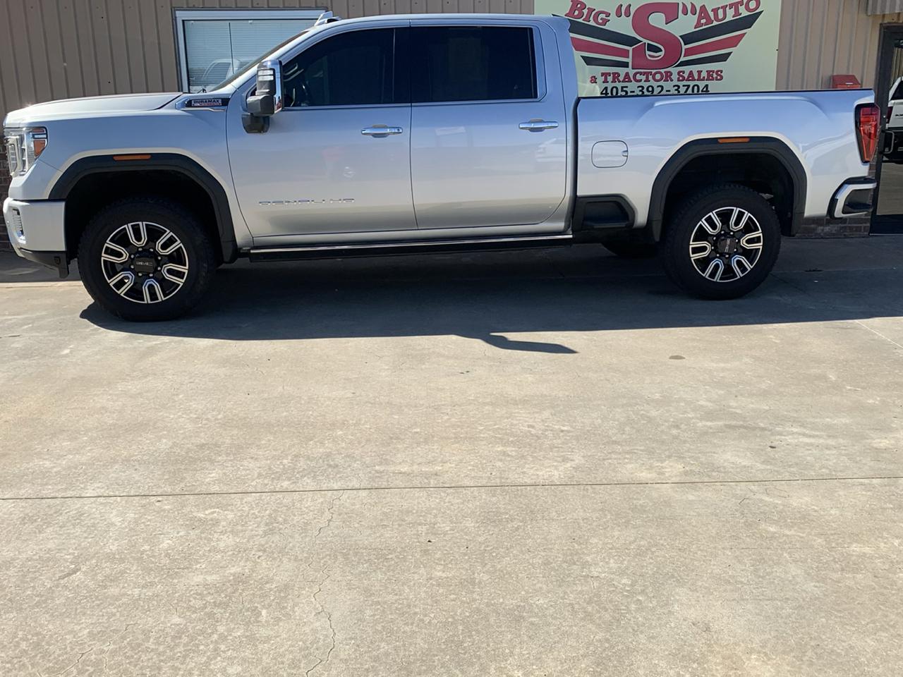 GMC Sierra 2500HD 4WD Crew Cab 159" Denali 2022