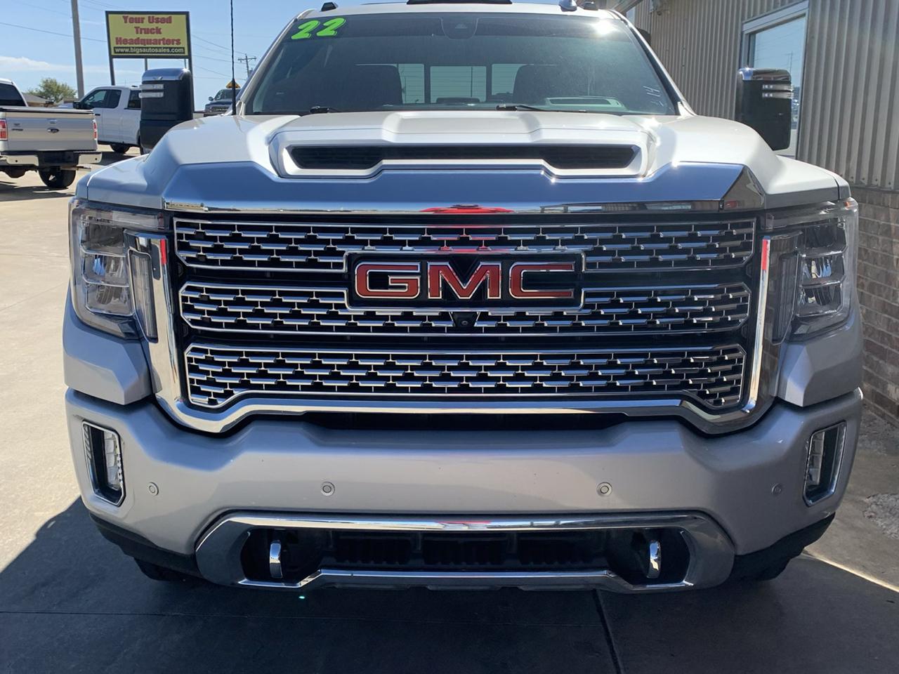 GMC Sierra 2500HD 4WD Crew Cab 159" Denali 2022