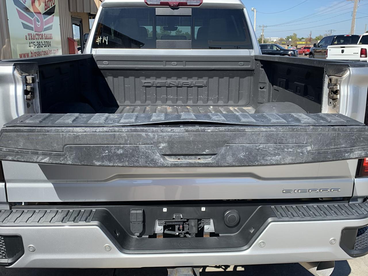 GMC Sierra 2500HD 4WD Crew Cab 159" Denali 2022