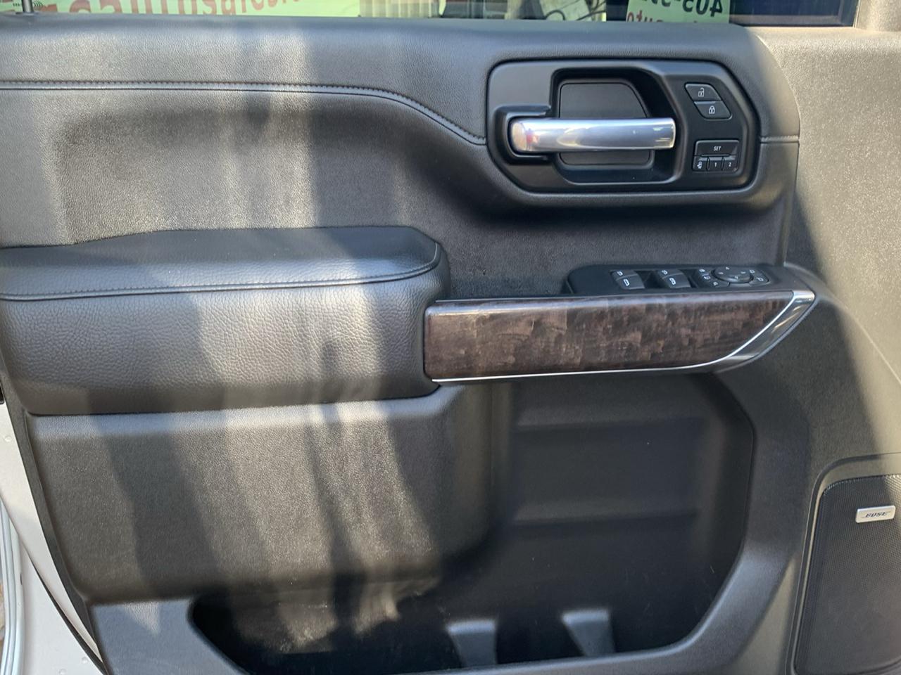 GMC Sierra 2500HD 4WD Crew Cab 159" Denali 2022
