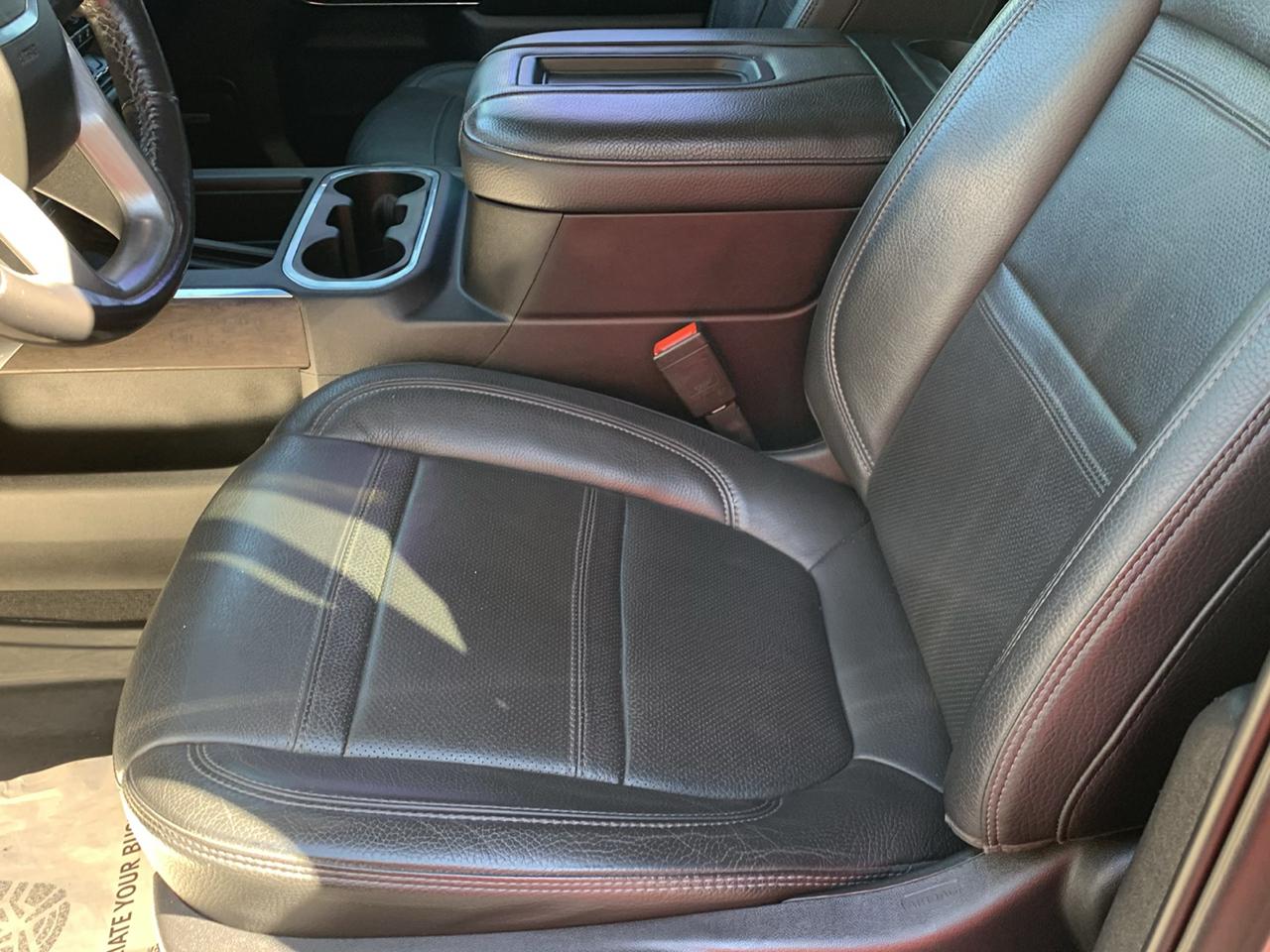 GMC Sierra 2500HD 4WD Crew Cab 159" Denali 2022