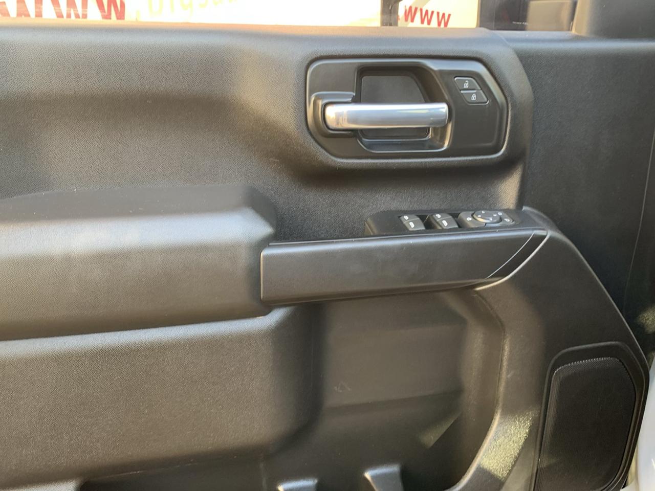 Chevrolet Silverado 2500HD 2WD Crew Cab 172" Work Truck 2023
