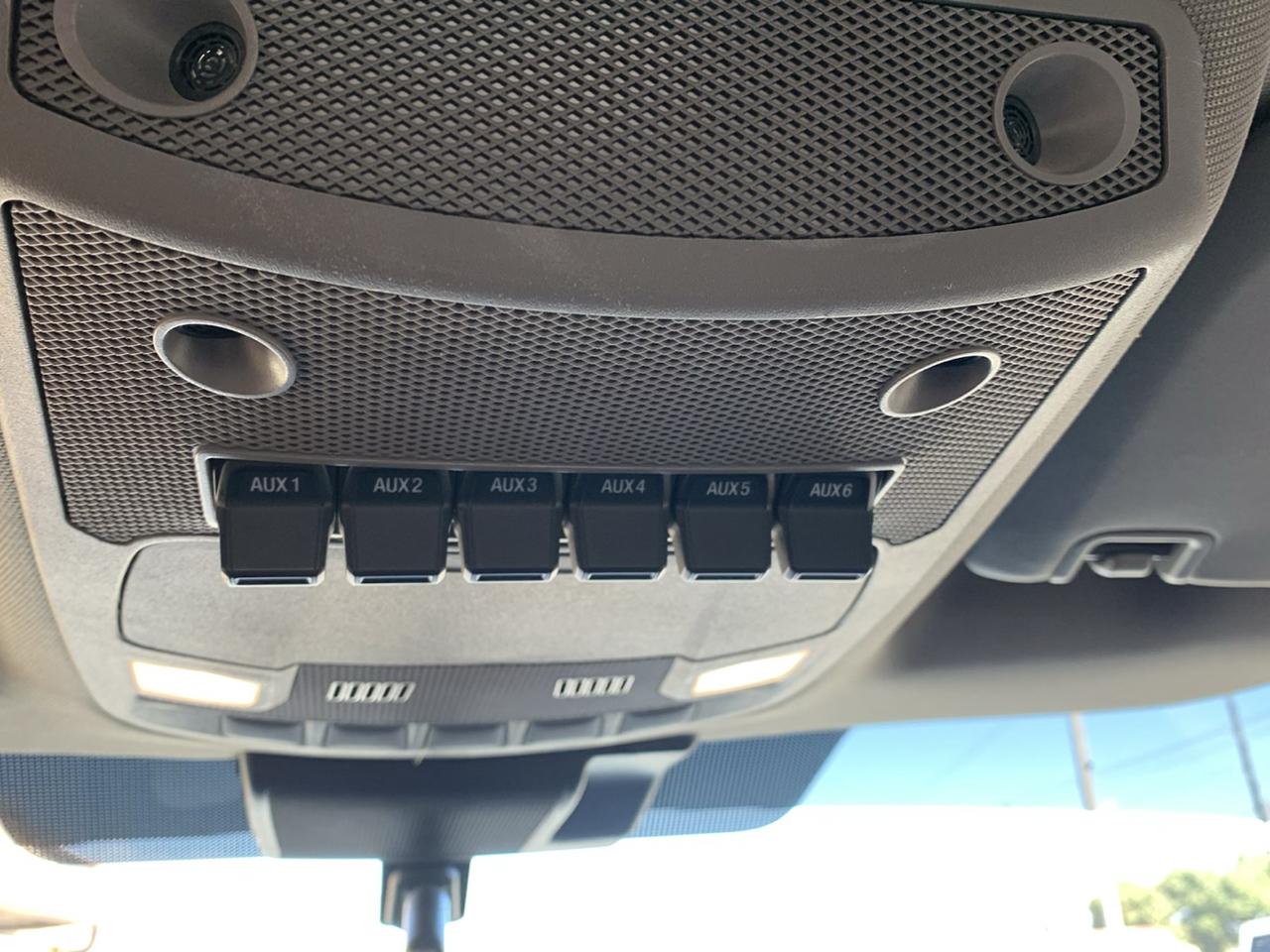 Ford Super Duty F-250 SRW XL 4WD Crew Cab 8' Box 2022