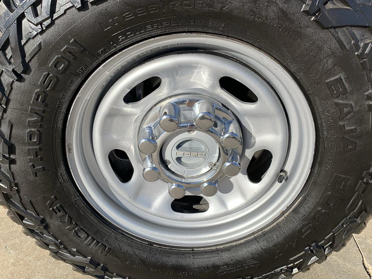 Ford Super Duty F-250 SRW XL 4WD Crew Cab 6.75' Box 2023