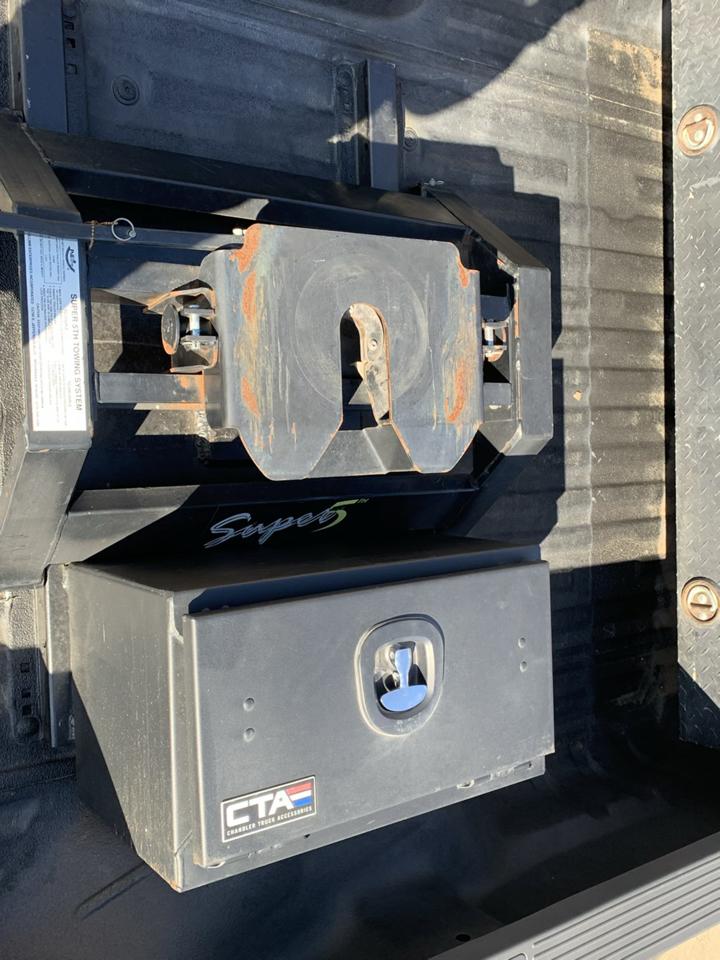 Ford Super Duty F-350 DRW Supercab 158" Lariat 2001
