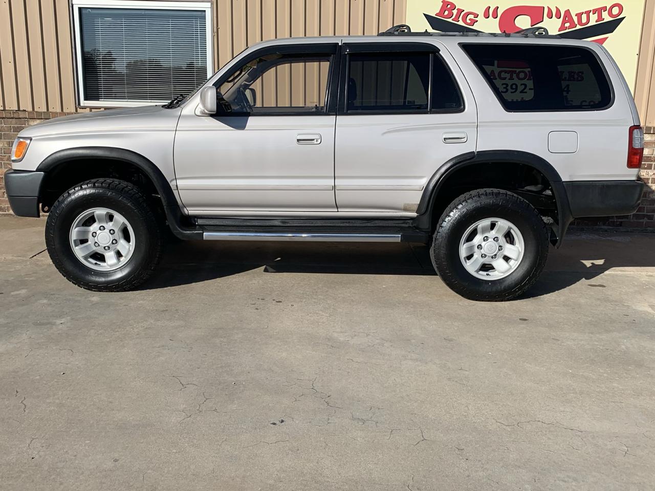Toyota 4Runner 4dr SR5 3.4L Auto 4WD 1998