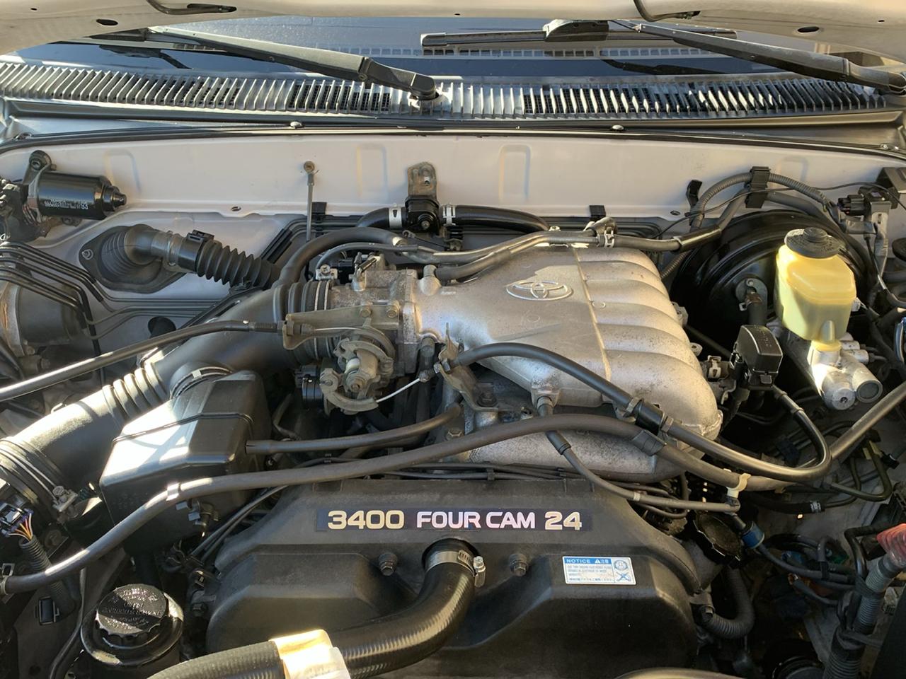 Toyota 4Runner 4dr SR5 3.4L Auto 4WD 1998