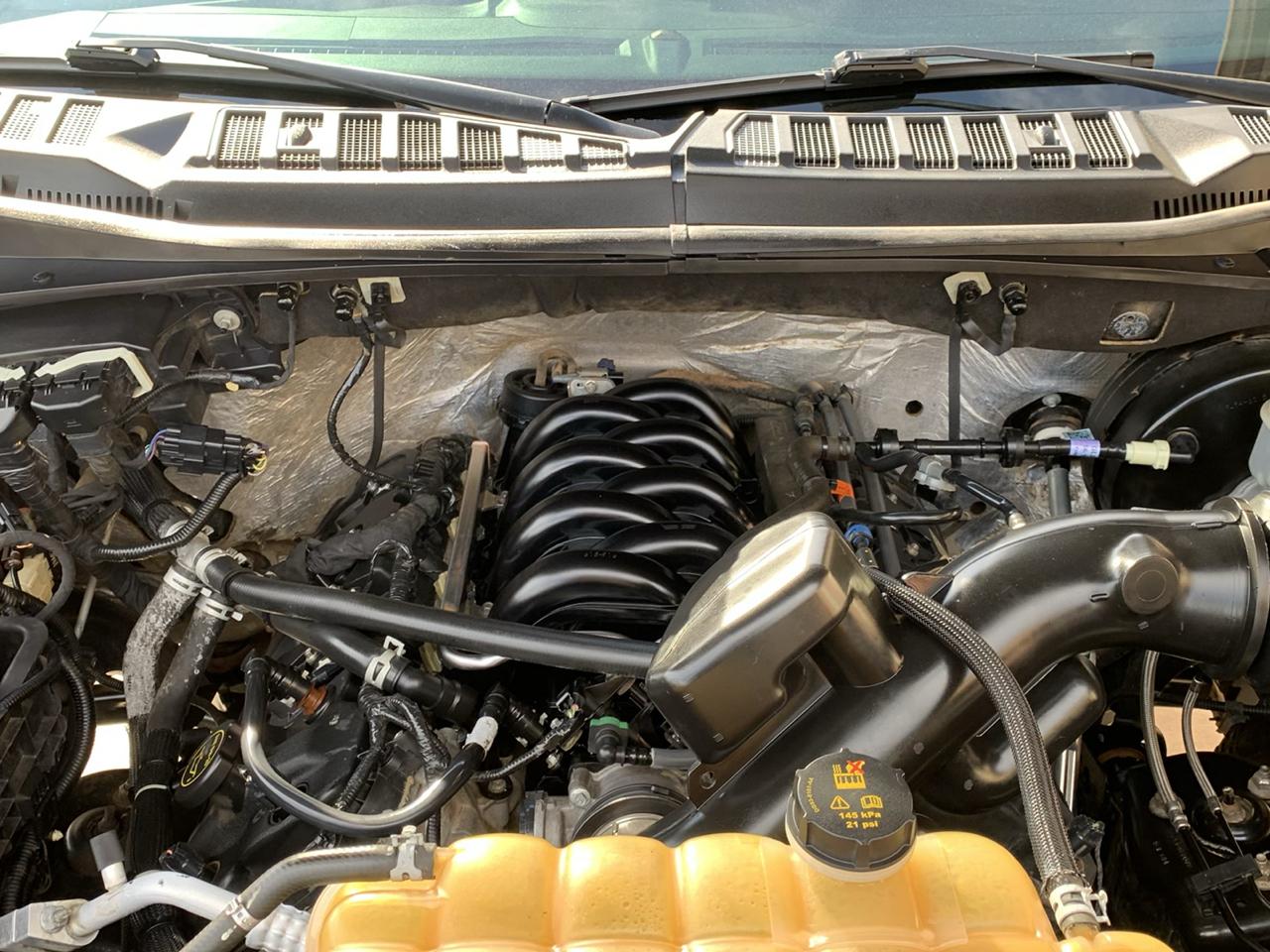Ford F-150 2WD SuperCrew 139" XLT 2016