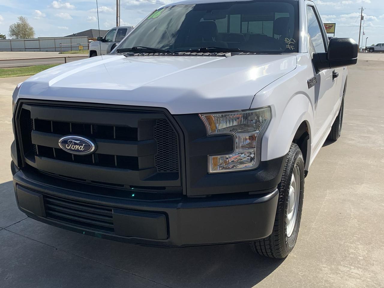 Ford F-150 2WD Reg Cab 141" XL 2016