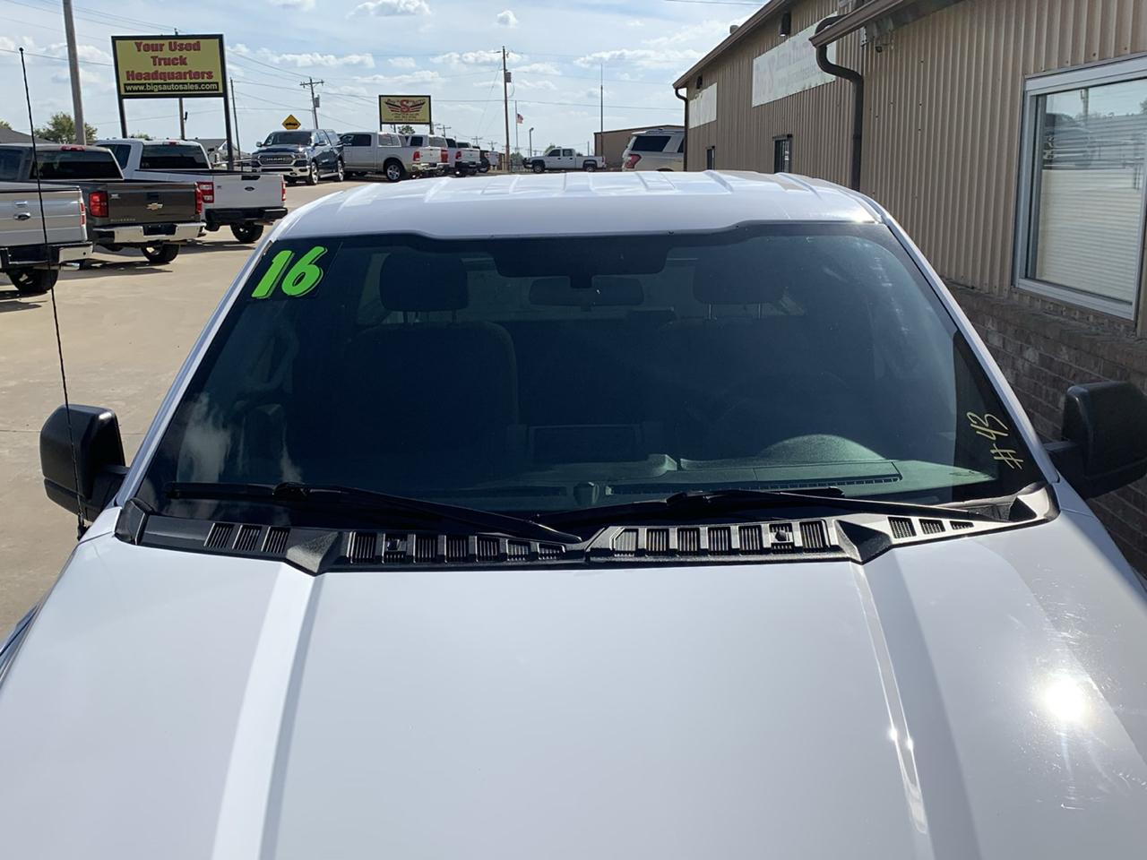 Ford F-150 2WD Reg Cab 141" XL 2016