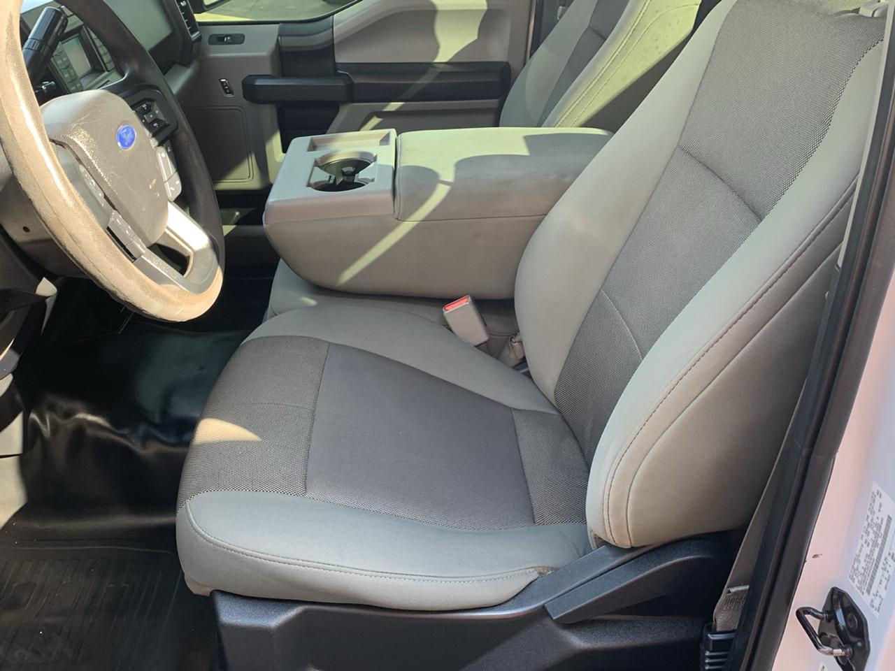 Ford F-150 2WD Reg Cab 141" XL 2016