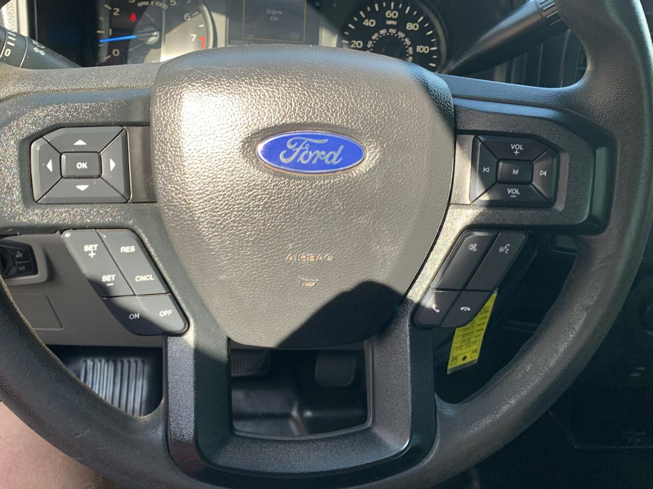 Ford F-150 2WD Reg Cab 141" XL 2016