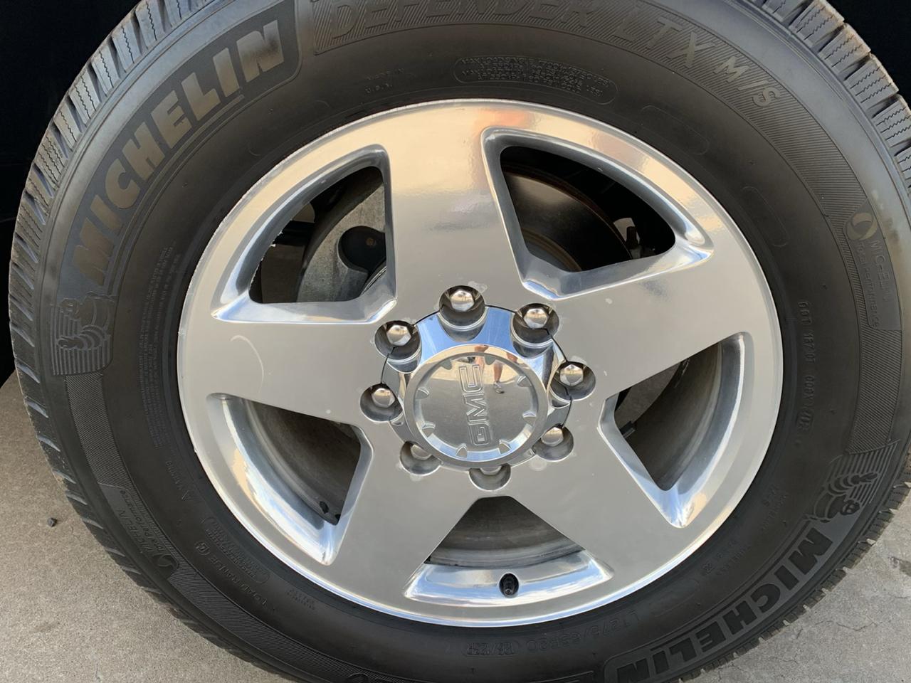 GMC Sierra 2500HD 4WD Crew Cab 153.7" Denali 2013