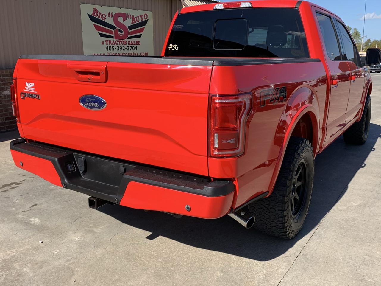 Ford F-150 4WD SuperCrew 139" Lariat 2015