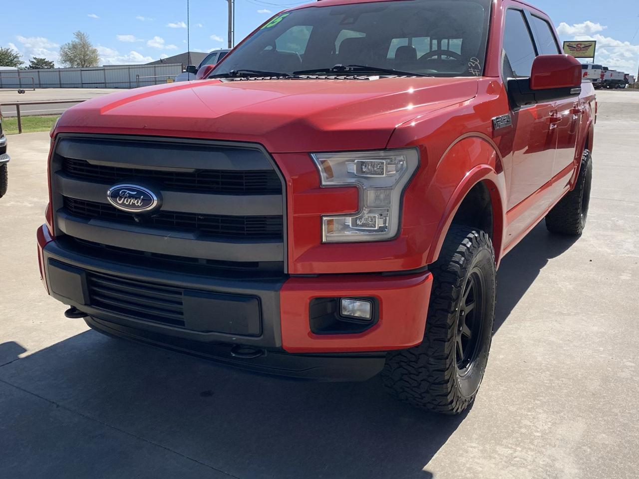 Ford F-150 4WD SuperCrew 139" Lariat 2015