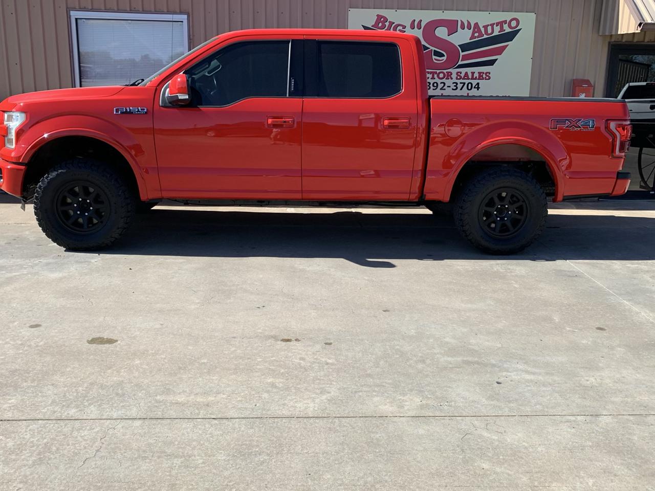 Ford F-150 4WD SuperCrew 139" Lariat 2015