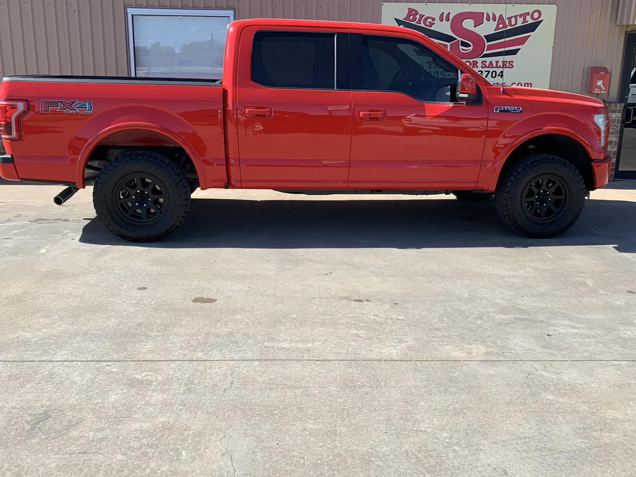 Ford F-150 4WD SuperCrew 139" Lariat 2015