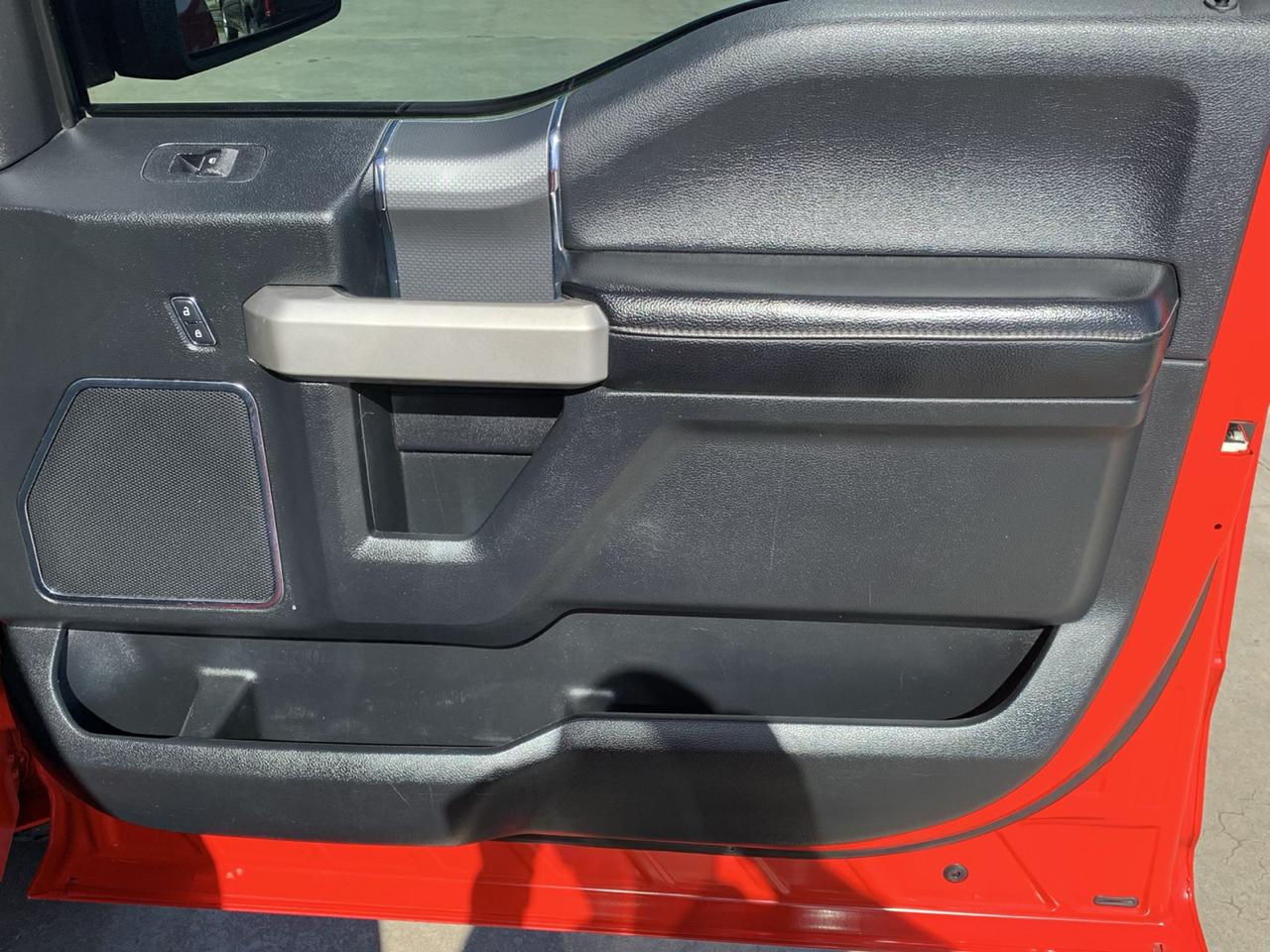 Ford F-150 4WD SuperCrew 139" Lariat 2015