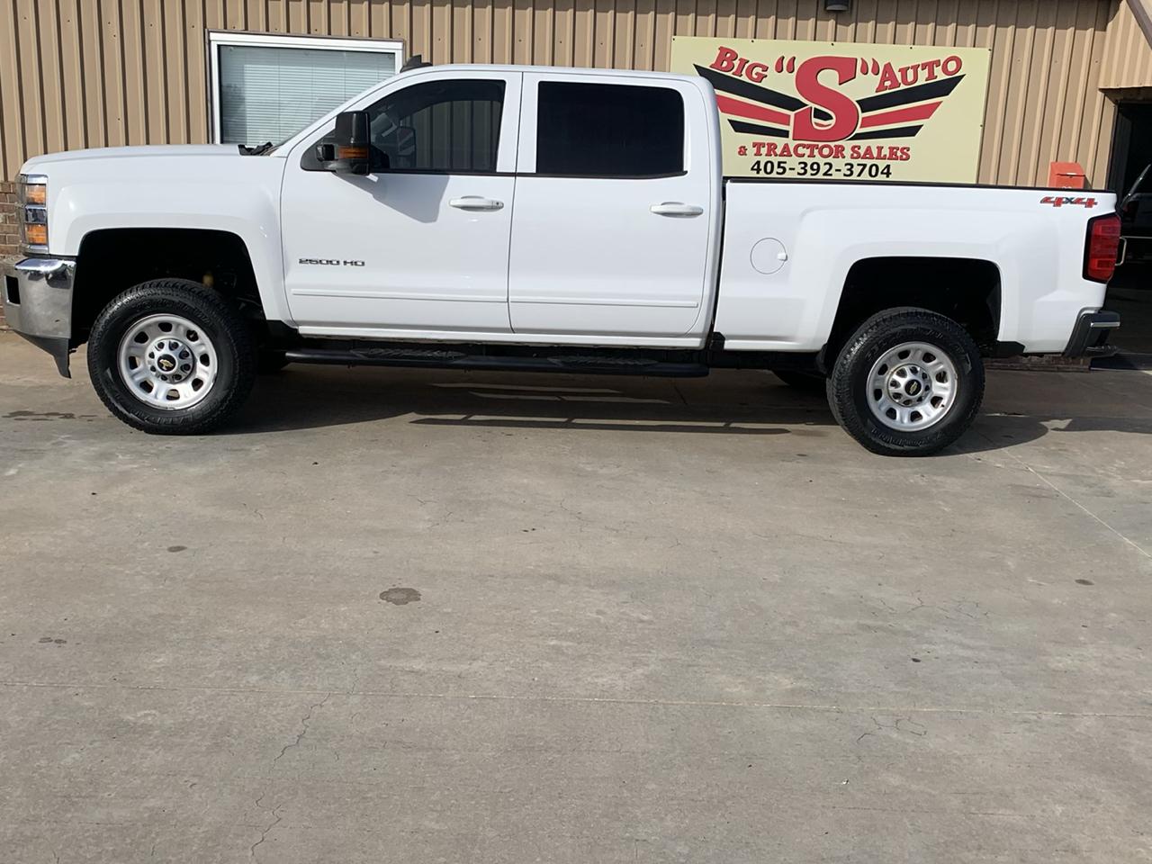 Chevrolet Silverado 2500HD 4WD Crew Cab 153.7" LT 2017