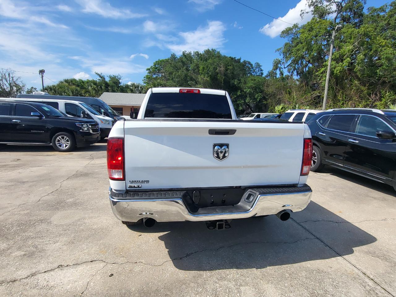 RAM 1500 SLT Quad Cab 2WD 2016