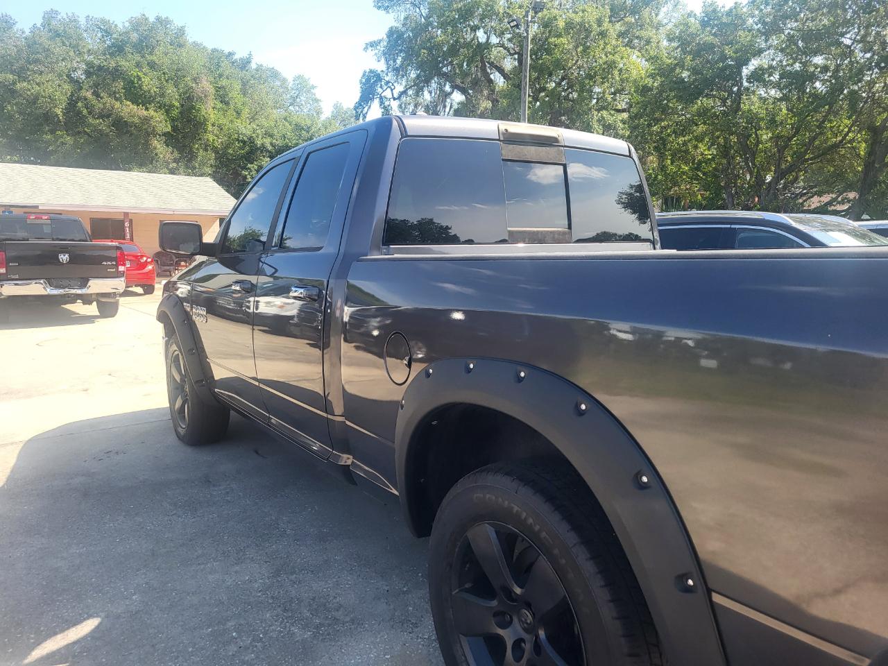 RAM 1500 SLT Quad Cab 2WD 2016