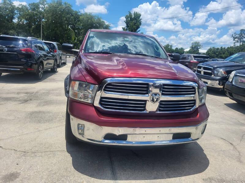 RAM 1500 SLT Crew Cab SWB 2WD 2016