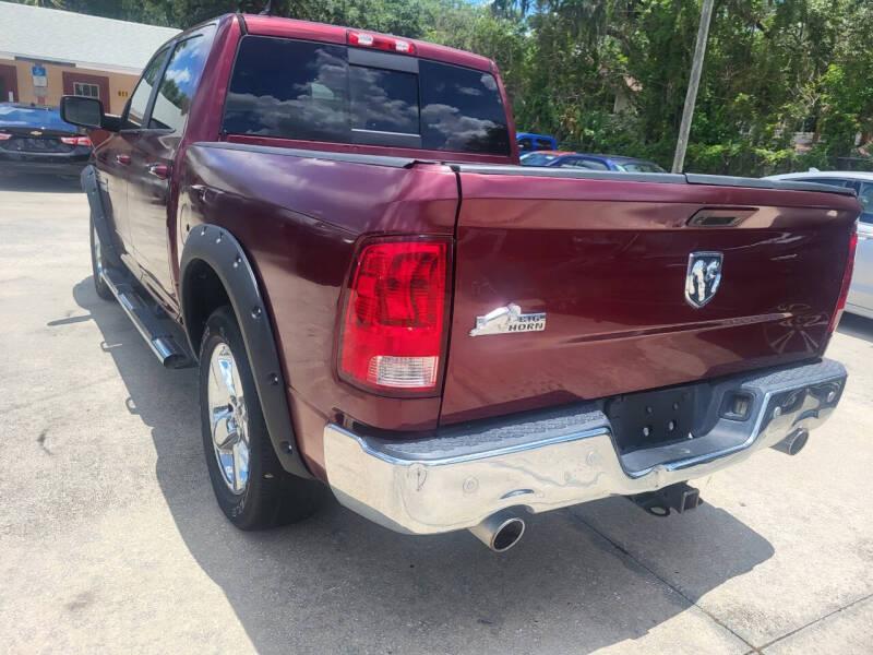 RAM 1500 SLT Crew Cab SWB 2WD 2016