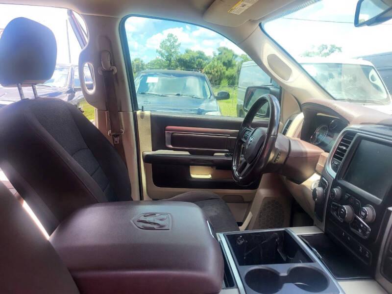 RAM 1500 SLT Crew Cab SWB 2WD 2016