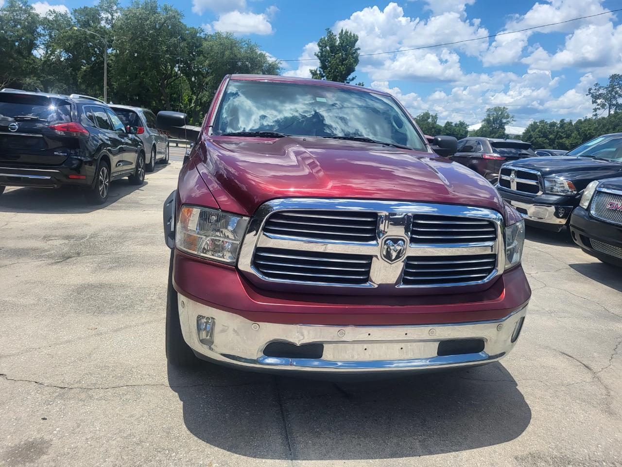 RAM 1500 SLT Crew Cab SWB 2WD 2016