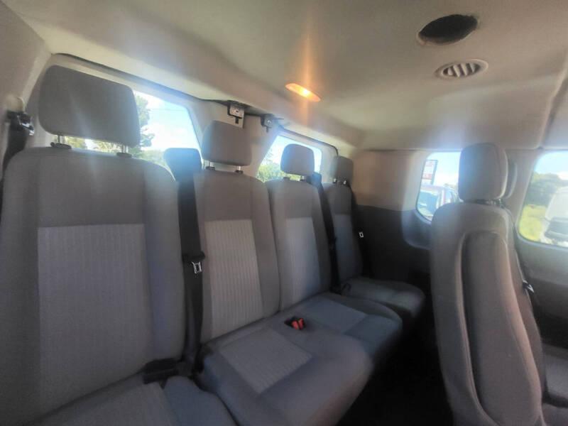 Ford Transit 350 Wagon Low Roof XL 60/40 Pass. 148-in. WB 2016