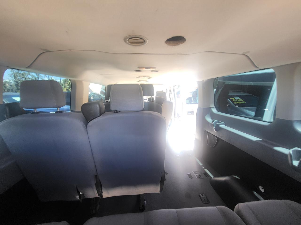Ford Transit 350 Wagon Low Roof XL 60/40 Pass. 148-in. WB 2016