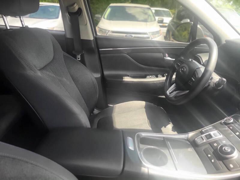 Hyundai Santa Fe SEL 2021